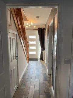 Luxury Portrush Holiday Homes - The Green, Portrush Sleeps 12 - 5 bedrooms - 7