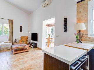 Villa in Oliva near Platja d'Oliva Beach - 1