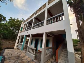 The New Muna House - 2 bedroom ensuite house. - 4