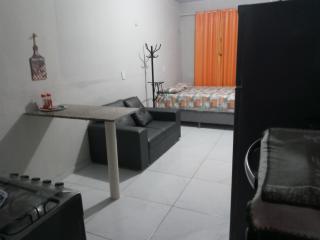 Kitnet mobiliado, confortável e bem localizado. - Fortaleza - 2