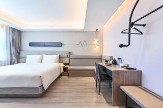 Atour Light Hotel Jilin Xiamen Street - 3