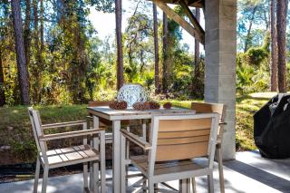Weeki Wachee House - Charming Home with Heated Pool, A Nature Lover's Paradise! - 4
