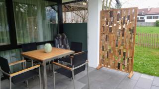 Maurers Schlierseetraum 6, Studio 455 mit 42 qm neu renoviert, Erdgeschoss mit eingezäunter Terrasse in ruhiger Lage am Kirchbichlweg 8 - 2