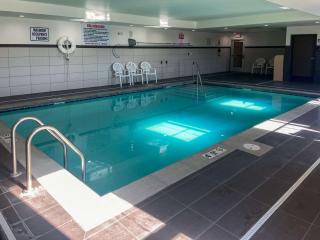 Comfort Suites West Omaha - Omaha - 7