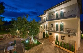Mirabilia Boutique Hotel - Kriopigi - 5