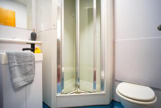 Cosy Private Bedroom with Shared Bathroom Minutes away from Royal Mile in Edinburgh - Edimburgo - 2