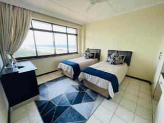 Penthouse 42 at Ezulweni - 6