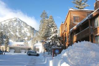 One Bedrooms At Snowbird Condos Slopeside - Free Wifi & Assigned Parking! - Mammoth Lakes - 8
