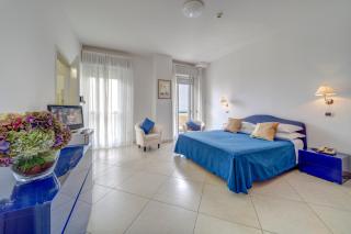 Hotel Carlton Beach - Rímini - 0