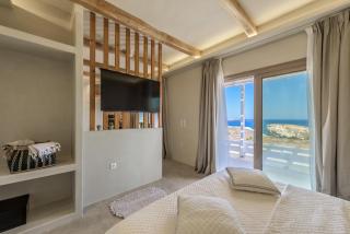 Ocean Pearl Luxurious Suite - Pachaina - 1