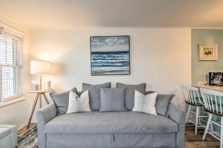 Bright Ocean City Condo about Walk to Maryland Beach! - Ocean City - 3