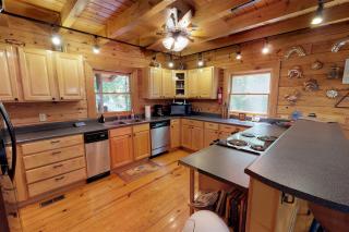 Other Side of the Mountain - New Tazewell - 7