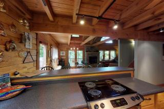 Other Side of the Mountain - New Tazewell - 5