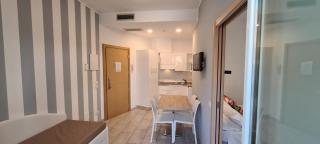 Rubino Apartments a 100metri dal mare - Riccione - 5
