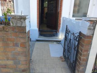 Burney Tomar House - Croydon - 4