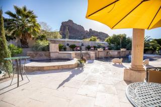 Camelback Mountain Mansion in Paradise Valley, AZ - Scottsdale - 3