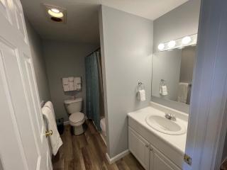 Misty Harbor Resort - Gilford - 3