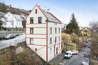 Small, central and quiet studio apartment in Ålesund - Ålesund - 1