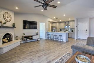 Pet-Friendly Scottsdale Oasis with Pool and BBQ! - Phoenix - 4