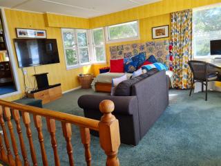 Carmens Beachside Bach - Waihi Beach Bach - Waihi Beach - 3