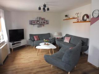 Apartment with terrace and pool in the garden - Pracht - 9