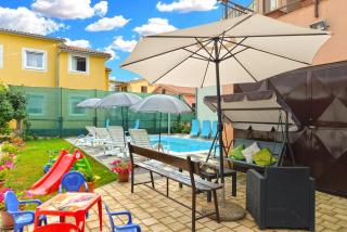 Family-friendly apartments with swimming pool Fazana - 19595 - Fasana (Fažana) - 1