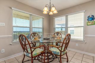 Tropical Paradise - North side beach beauty! PET FRIENDLY - Swimming, Kayaking, Boating or Fishing are just steps away! home - Dauphin Island - 3