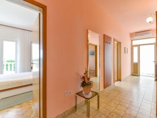 Apartments in House Liveric, in Vir at the beach - Vir - 4