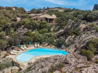 Holiday Home Roccia di Volpe by Interhome - Porto Cervo - 0