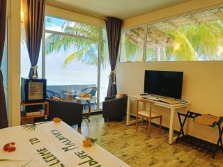 Island Life Maldives Retreat & Spa - Magoodhoo - 0