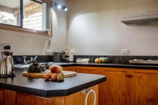 Freycinet Cottage 1 – Bluestone - Coles Bay - 4