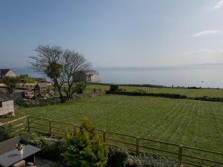 Pass the Keys Cozy 3 Bedroom Cottage with stunning Sea View - Moelfre - 9