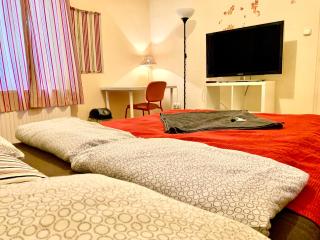 Jazzy Vibes Parliament Rooms and Ensuites - Budapest - 8