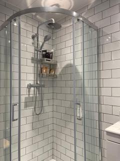 Tranquil 3 bedroom town house with Sky Glass - Thornton - 4