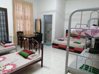 JOYFIN homestay roomstay muar - 0