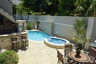 Pineridge Hideaway 1 Bedroom Apartment #1 - Arouca - 4
