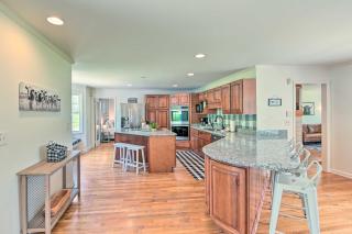 Chic Nashville-Area Retreat with Private Pool! - Kingston Springs - 3