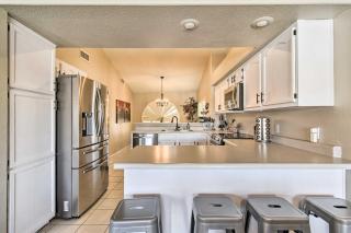 Mod Casa Grande Home with Patio on the Water! - Casa Grande - 4