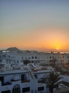 Sun & Surf Loft, near main street and beach, Wifi fiber, winter garden with sea view - Corralejo - 0