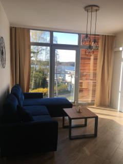 Nowoczesny Apartament z widokiem na jezioro - Charzykowy - 8