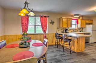 Emory Escape with Pond Access Less Than 13 Mi to Lake! - Emory - 3