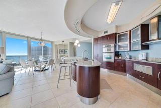Bella Luna 810-Large Corner Unit with Spectacular Views of Beach & Bay - Orange Beach - 8