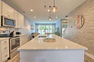 2 Mi to Bethany Beach Modern Townhome with Patio - Ocean View - 2