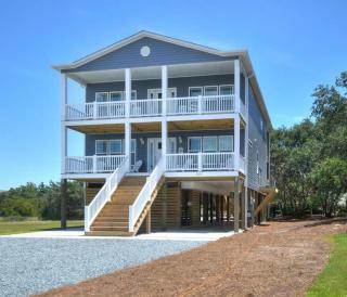 Pelican's Post - Oak Island - 9