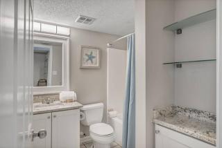 Fourwinds 803 - Beachfront condo w/ Hall Bunks! - Elevator replacement 4/4-5/24 - Orange Beach - 5