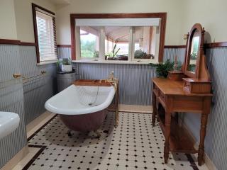 Sunset Ridge Accommodation -Rockville Homestead - Hawker - 3