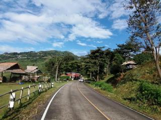 Ban Chomdoi Resort PhaTang - Ban Pha Tang - 3