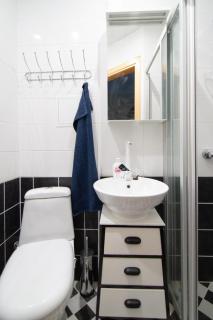 HOT RIGA ERNESTINES 7-3 ENJOY THE FEEL OF HOME AND HISTORY! - 7