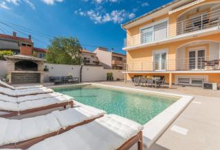Apartment Jakov with a pool - Zadar - 0