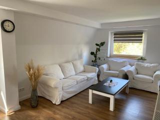 Ferienwohnung mit Balkon und Garten OG - 0
